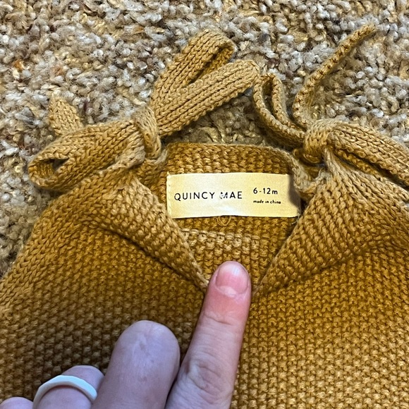 Quincy Mae Knit Ruffle Romper 6-12 months - Picture 2 of 3